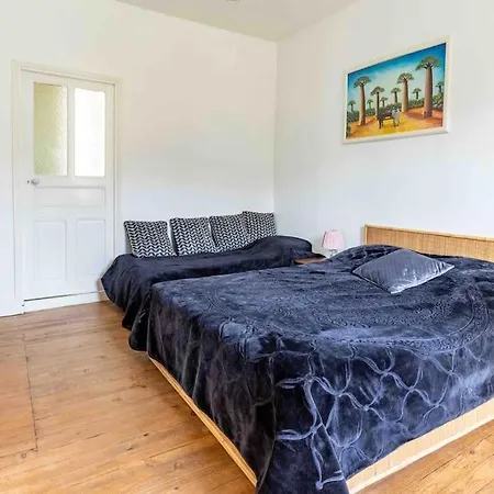 Casa de Férias Chez Dalmasou Maison 120 M2 Jardin Terrasse 3 Wifi Parking Centre Village Coupiac