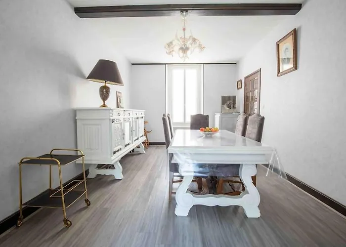 Casa de Férias Chez Dalmasou Maison 120 M2 Jardin Terrasse 3 Wifi Parking Centre Village *